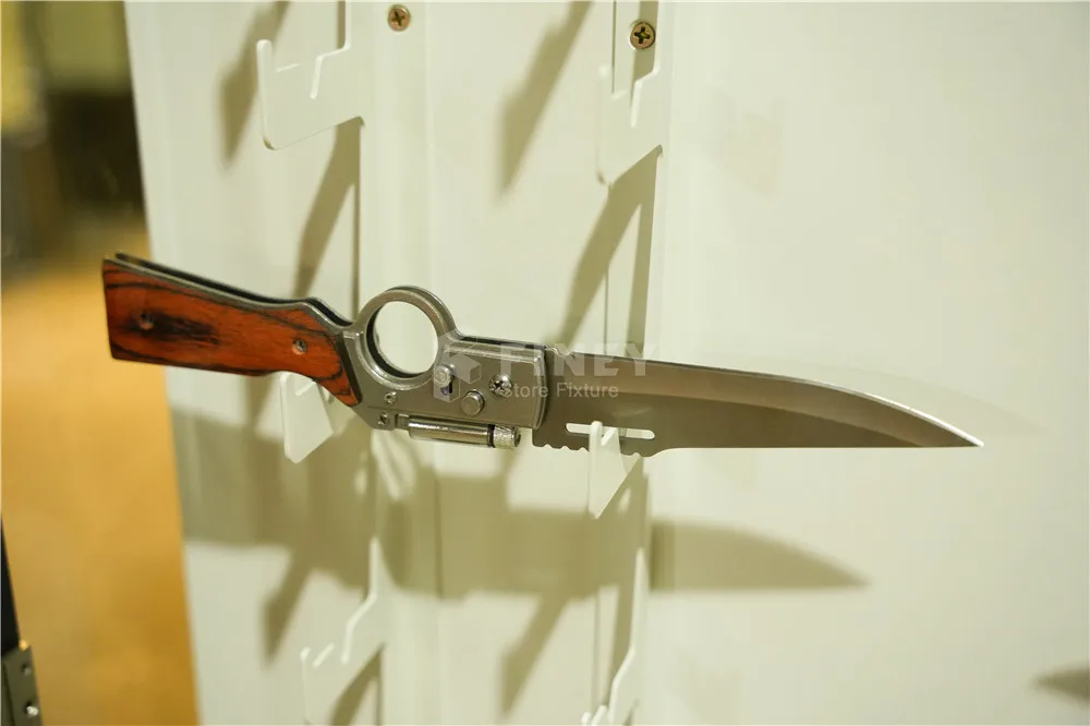 Customized Showroom Japanese Knives Acrylic Display Retail Store Cabinet Rotating Wooden Knife Display Case