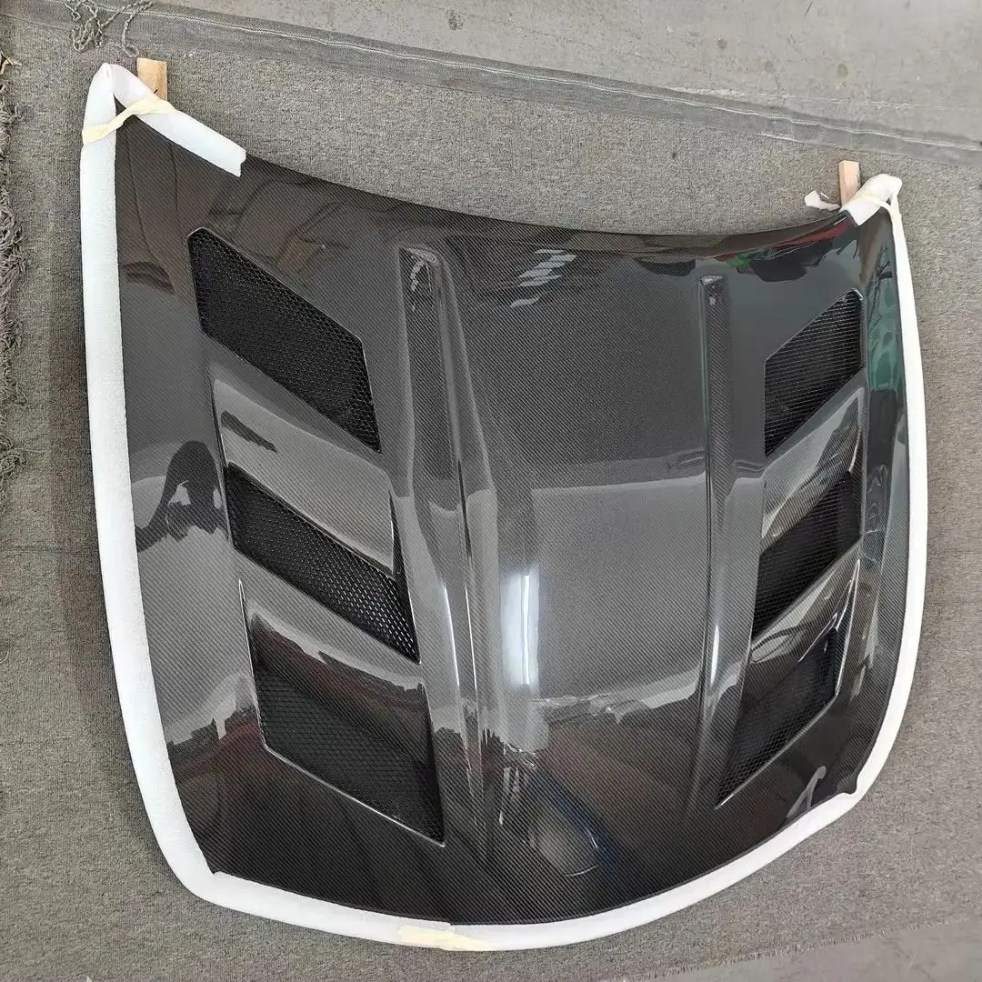 فتحات غطاء المحرك الأمامي من ألياف الكربون المبللة/المزورة لسيارة إنفينيتي G37 2008-2015 2-Door/4-Door، بعد تركيب السيارة الفعلي #2