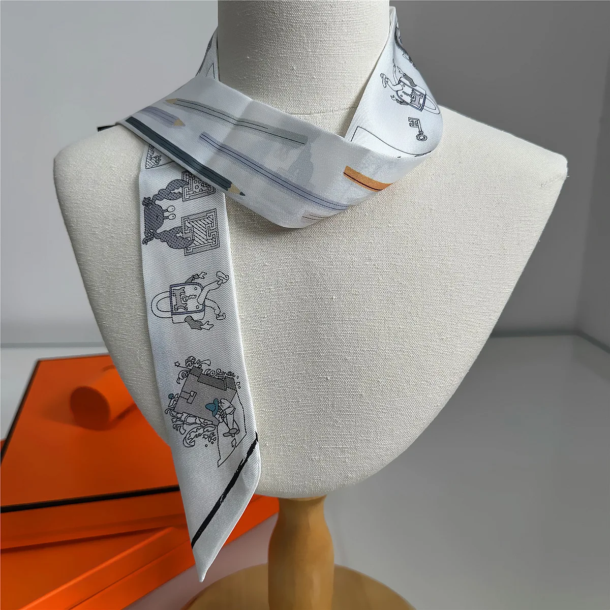 5 * 90Cm New Robot Female Twill Silk Decorative Long Streamer Wrapping Bag Ribbon Silk Scarf Small Scarf Wholesale