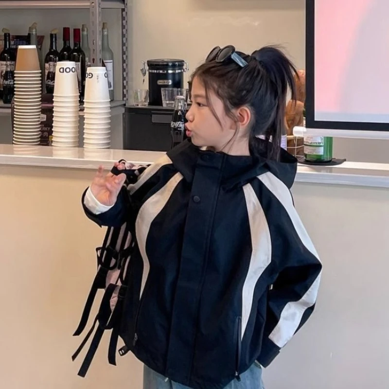 

Girls' 2025 Autumn Winter Windbreaker Jacket Stylish Padded Hooded Outdoor Sporty Coat for Kids Warmth Fashion