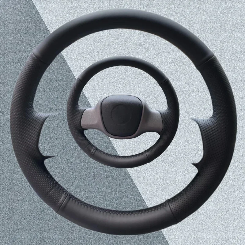 Maßgeschneiderte schwarze Auto-Lenkradabdeckung für Smart Fortwo, rutschfestes und bequemes Kunstleder-Auto-Innenzubehör