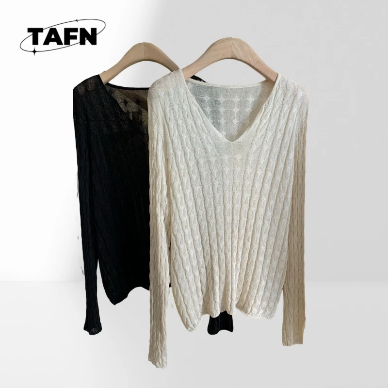 シングルブレストのシンプルで高度な質感の快適なカシミア カーディガン – ヴィンテージ スタイルと毎日の着用にぴったりの居心地の良い暖かさ AE607