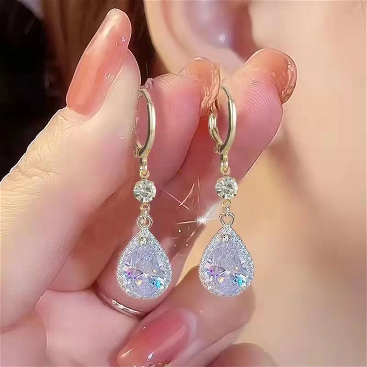 Trendy Zircon Waterdrop Shaped Drop Earrings For Women Girls Luxury Crystal Teardrop Dangle Earring Bridal Wedding Party Jewelry