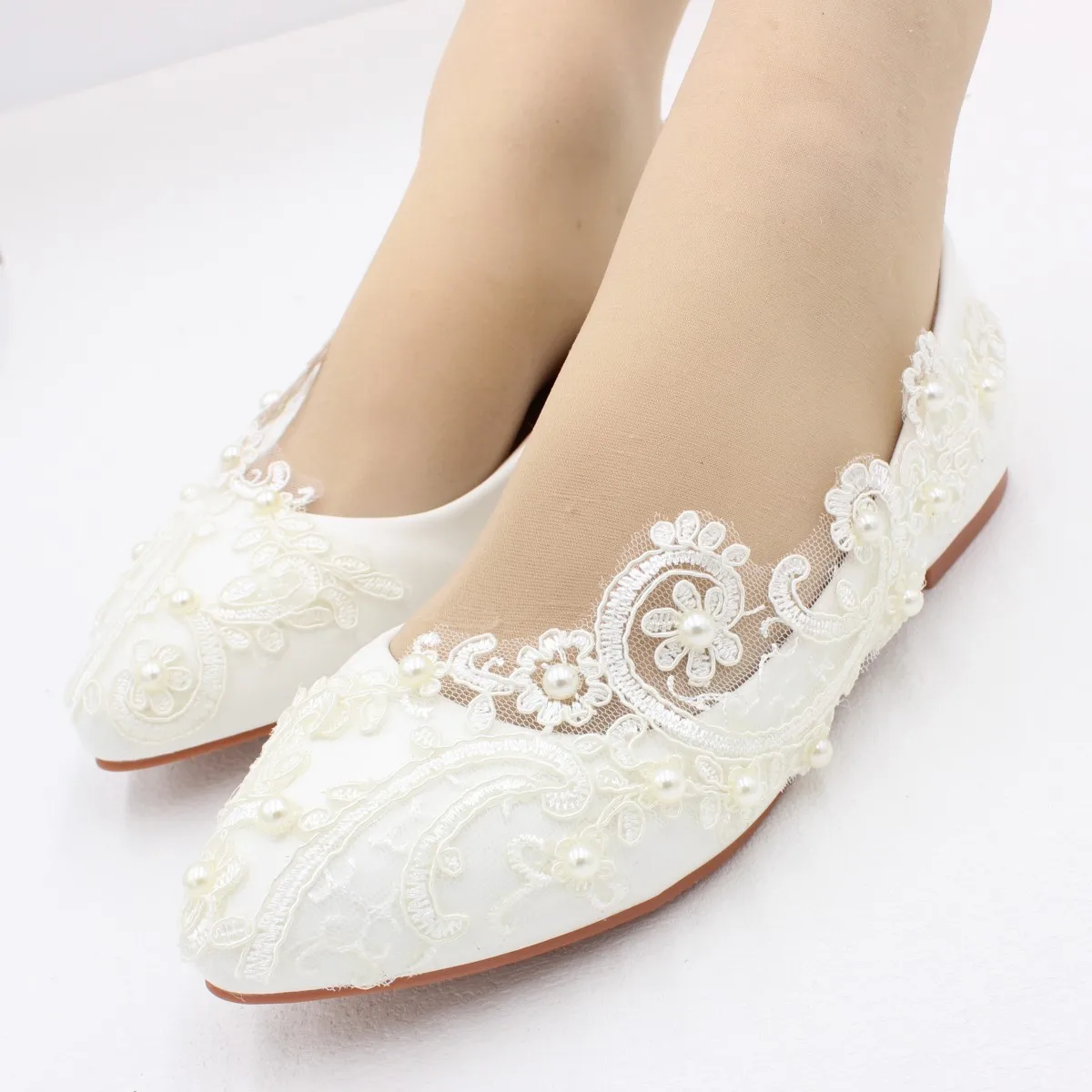 White lace large size women\'s shoes Bride wedding shoes Low heel bridesmaid shoes  3 heel height options BH2203A