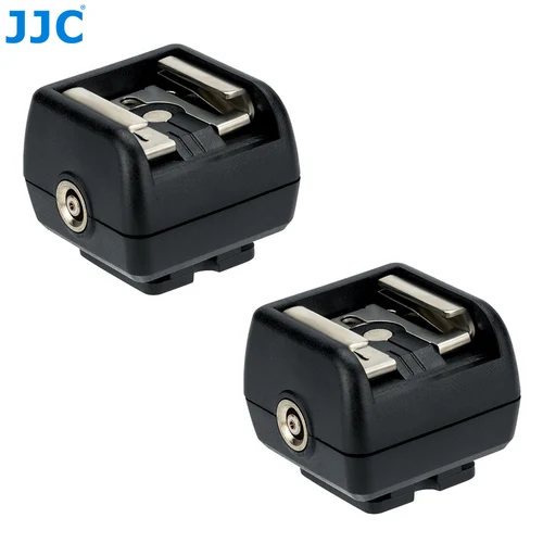 Imagen 1 del producto Adaptador de zapata estándar JJC con puerto de sincronización de PC adicional para conectar cámaras a estroboscopios de luz de estudio Flash fuera de cámara adicionales