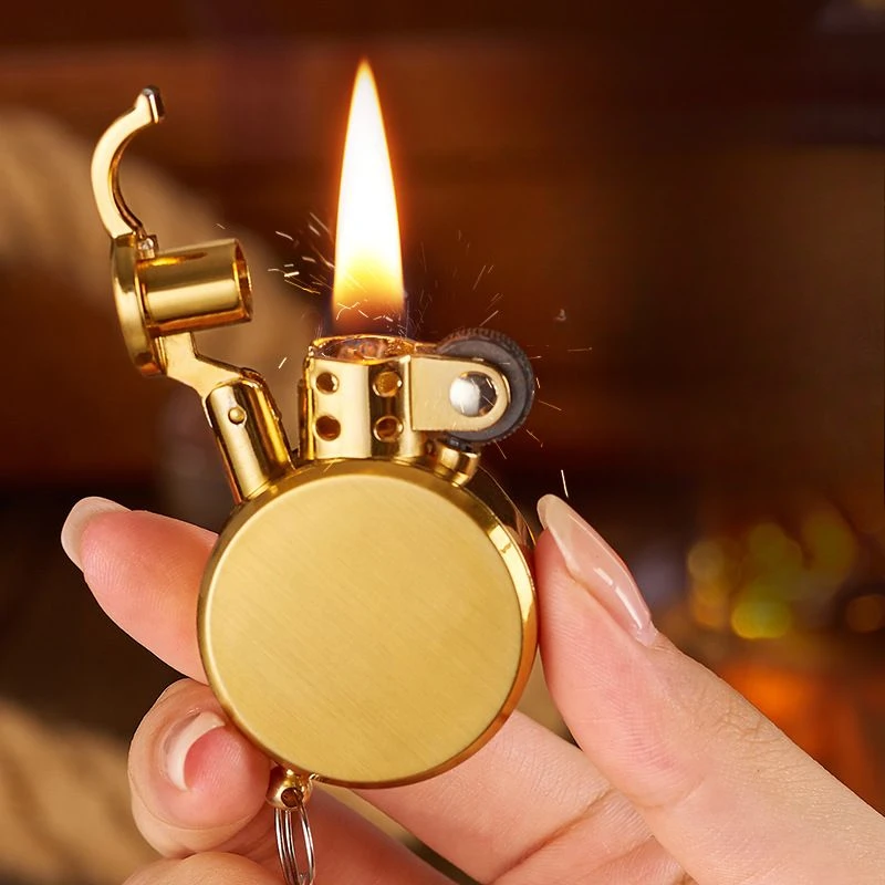 New Retro Round Kerosene Lighter Creative Metal Windproof Flame Lighter Gold and Silver Oil Lighter Smoking Accessories Tool