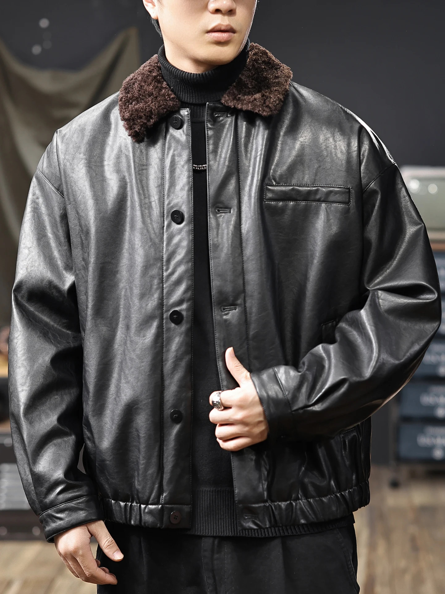 

Retro American Lamb Fur Jaet Men's Thiened Warm PU Leather Coat Winter New Sle Casual Faion Outerwear for Men