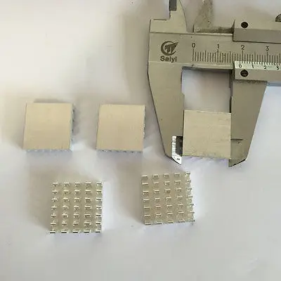 シルバートーンアルミニウムラジエーター、ヒートシンク、ヒートシンク、19mm x 19mm x 5mm、10個