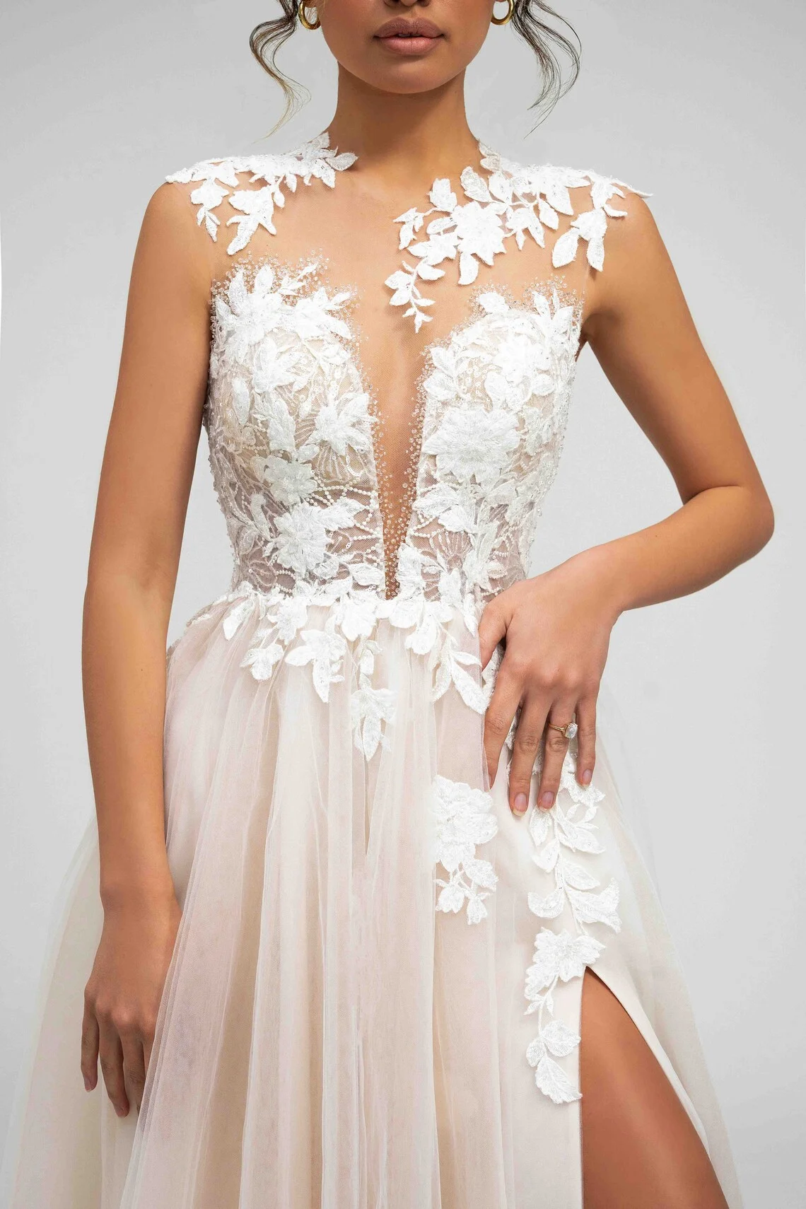 الرجعية أنيقة الدانتيل صائق فستان الزفاف جولة الرقبة أكمام ألف خط فستان الزفاف البلد فستان الزفاف التخصيص