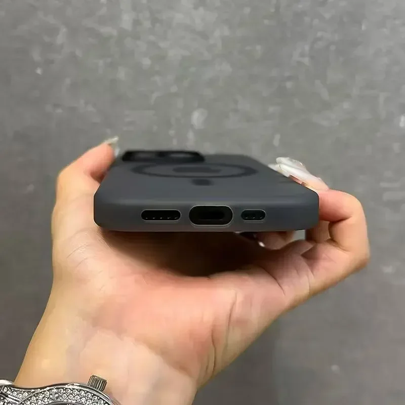 حافظة فاخرة كاندي مغناطيسية لاسلكية لهاتف Magsafe لهاتف آيفون 16E 15 14 13 12 11 Pro Max Plus غطاء ممتص للصدمات غير لامع