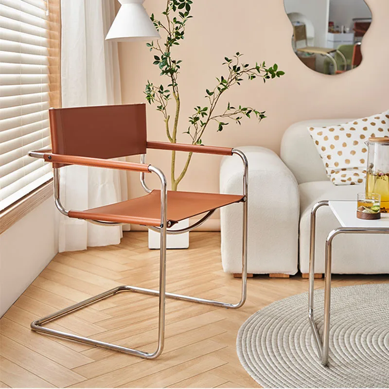 

Bauhaus sofa chair leather lounge chair Internet celebrity dining makeup chair ins wind arm