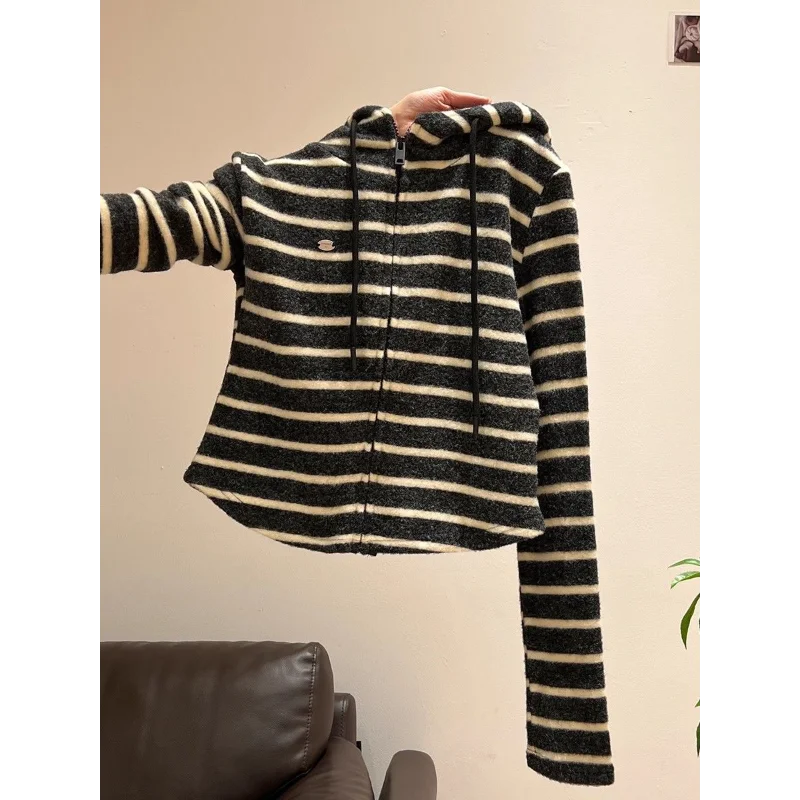 

Striped Long-sleeved Hooded Knitted Bottoming Shirt Zipper Sweatshirt Jacket for Women 2025 Autumn and Winter Slim Cardigan Top