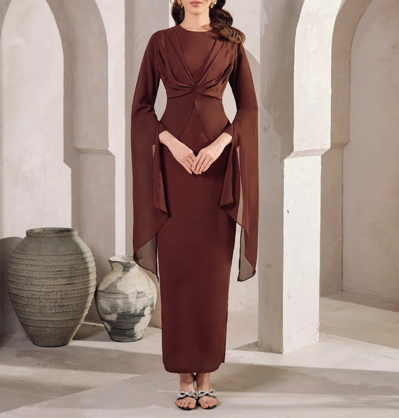 

Women's Dress Summer New Elegant Temperament Solid Color Simple Round Neck Pleated Splicing Flowing Trumpet Sleeve Dress