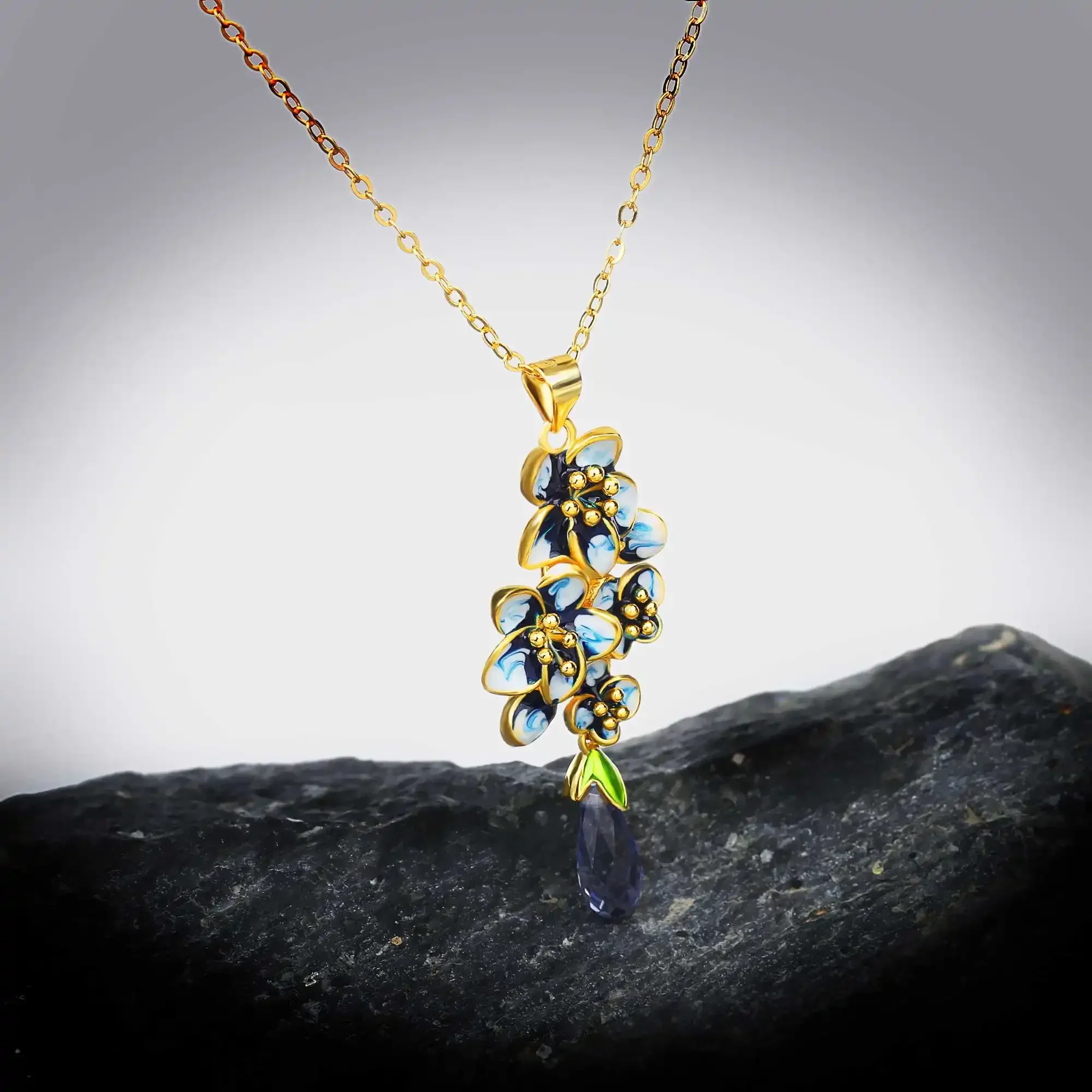 

925 Silver-plated High-quality Handcrafted Enamel Elegant Flower Necklace Women's Anniversary Party Birthday Gift