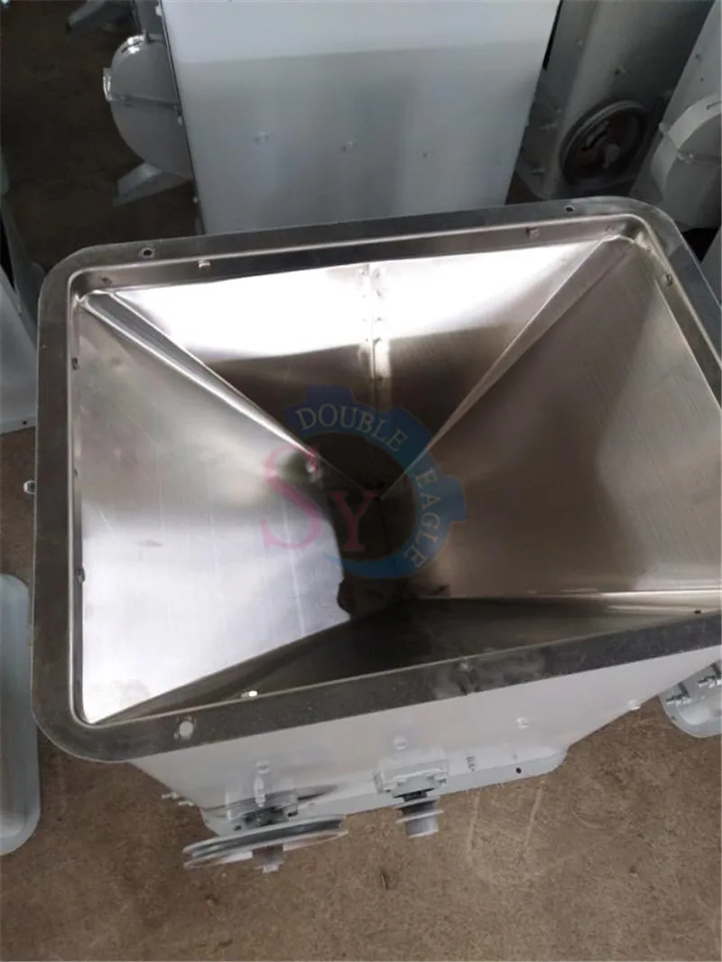 500 kg/h Hocheffiziente industrielle Kleinkorn-Zerstörmaschine/Reis-Entferner-Ausrüstung/Kaffee-Bohnen-Girst-Sandstein-Entferner