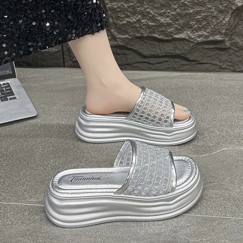 

Slip Slippers Sandals Women Platform Mesh Cutout Slippers Heightened Trifle Sole