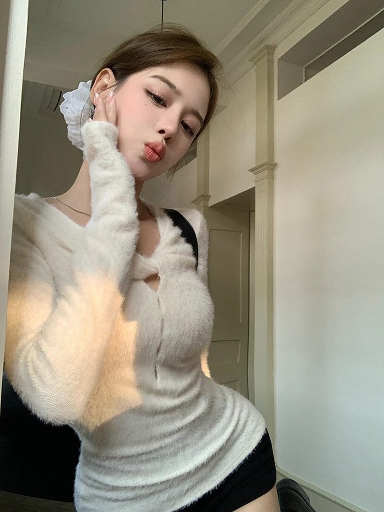 Plu gestricktes langes Sve V-Ne Twist Hollow Out Top Damen Slim Fit Trendy Sle Herbst Winter Neuankömmling Spicy Girl