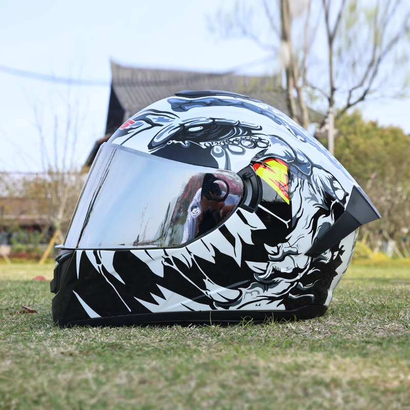 Motorcycle helmet, men's and women's dual lens full helmet, four season couple street bike safety helmet