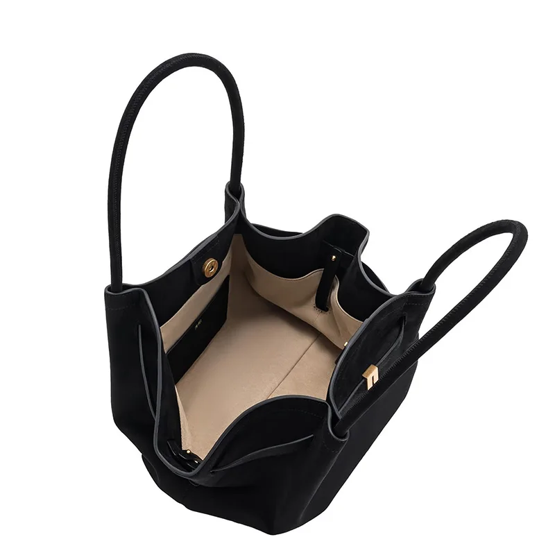 Women Chic Luxury Designers Bags Female Large Capacity Versatile Handbag Girls Classic Suede Armpit Shoulder Bag