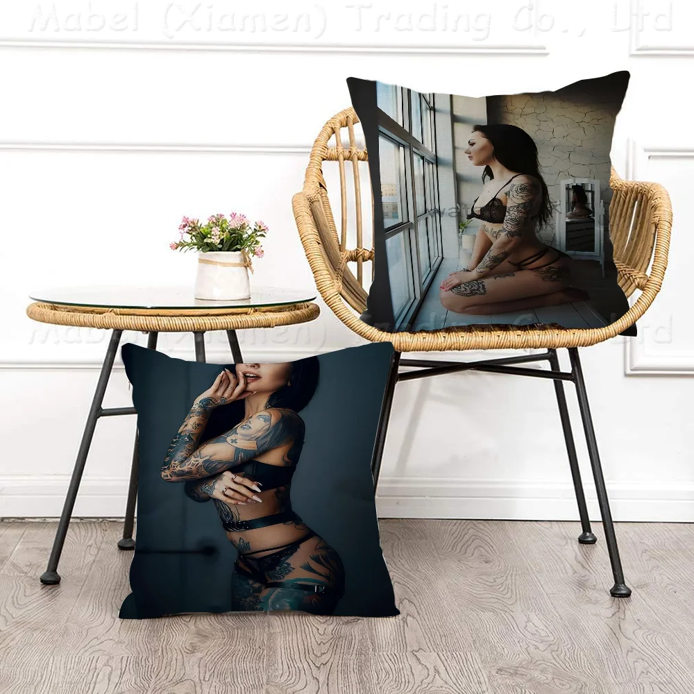 

Tattoo Charming Girl Decorative Room Aesthetics Pillow Case Home Decor Bedroom Sofa Bed Couch Pillow Cover 45x45