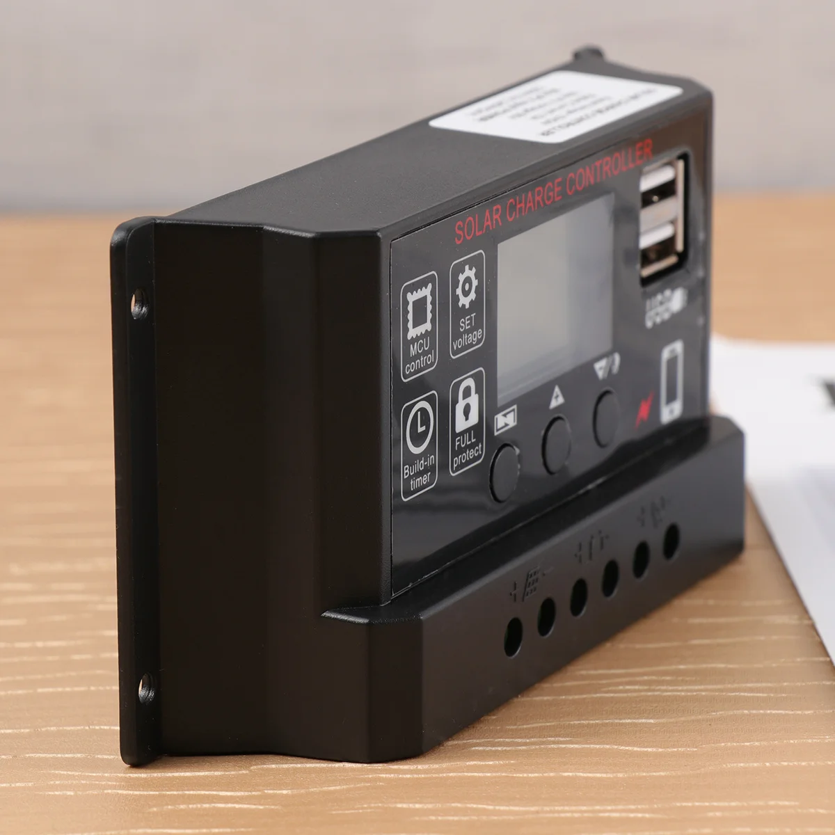 10A 12 فولت 24 فولت جهاز التحكم في الشحن Lcd Usb Pwm إدارة الشحن الإفراط في الحالي ماس كهربائى اتصال عكسي