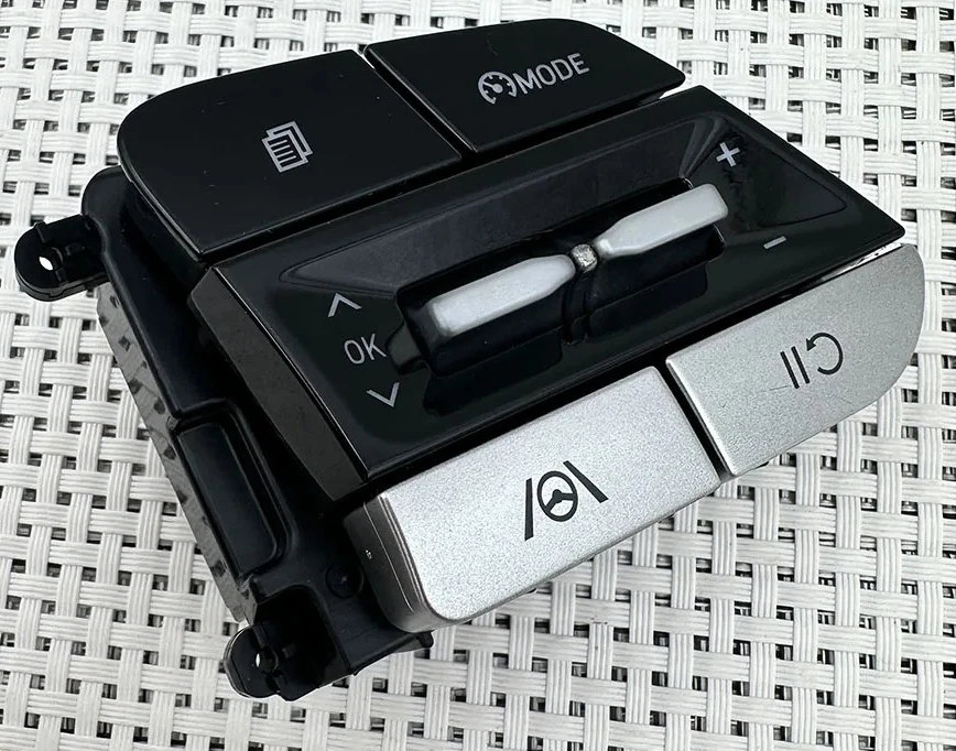 

FOR HYUNDAI ELANTRA CN7 2021-2025 Steering wheel switch cruise control button OEM 96720-AA170