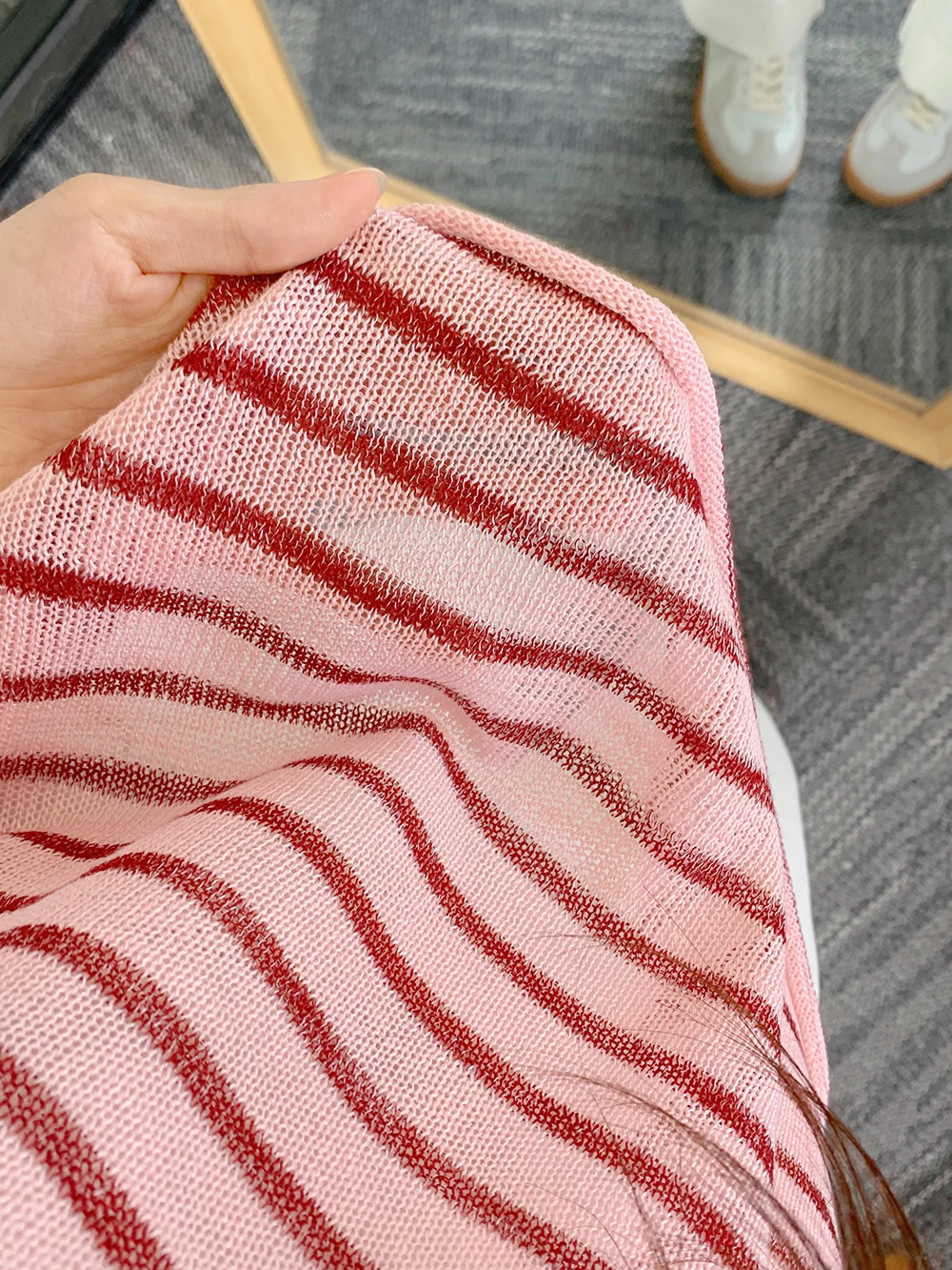 

Новая модная женская футболка AAMY2025 из смесовой вискозы с круглым вырезом, весна-лето, белая, приталенная, в полоску