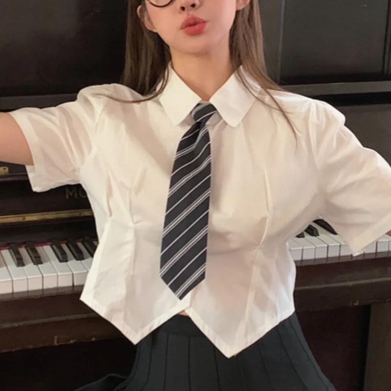 Camicie stile preppy da donna manica corta bianca tinta unita top estivi monopetto tutto-fiammifero coreano Ins College Young Chic Fit