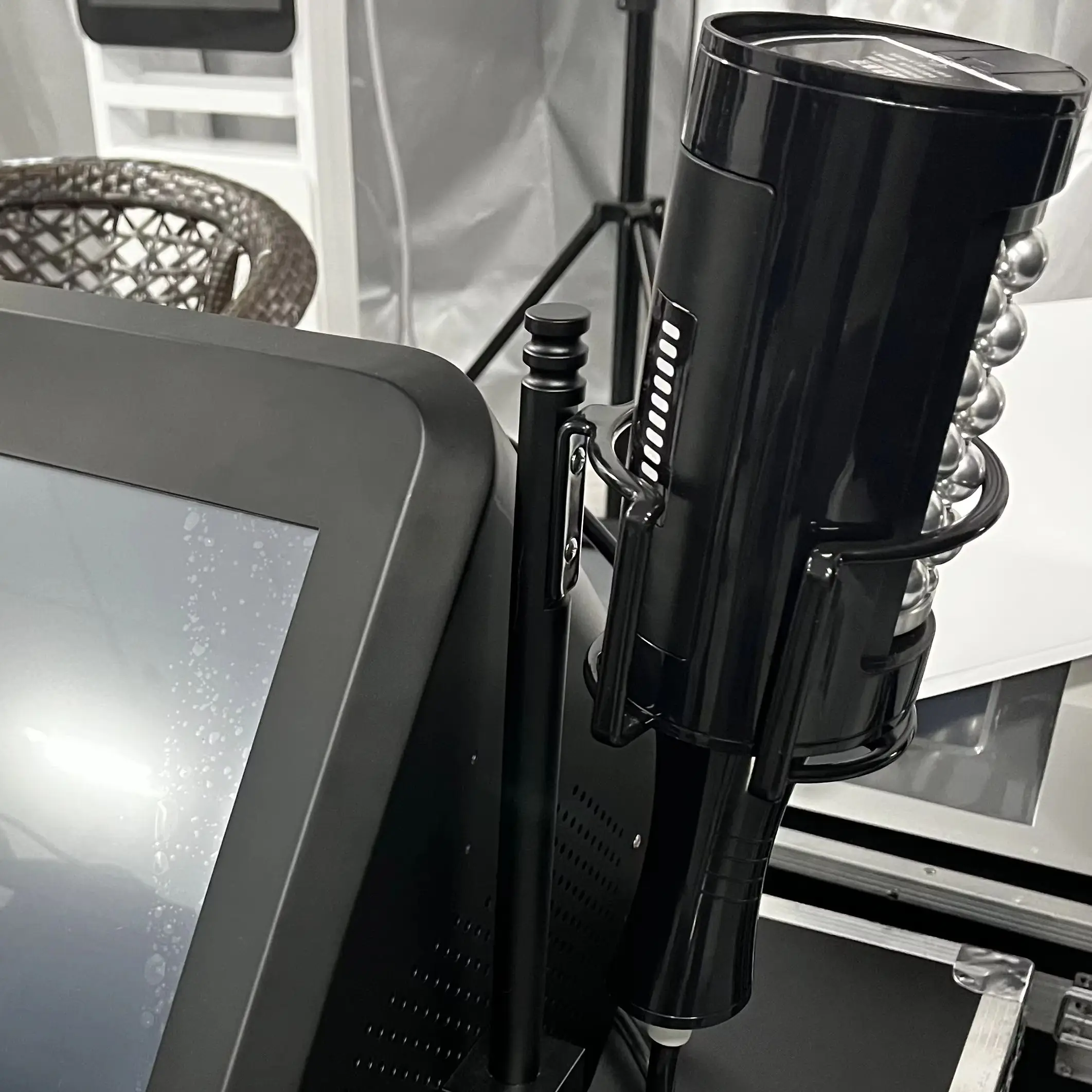 

New Weight Loss And Lipid Iowering EMS Body Shaping Muscle Stimulation Machine New Fat Removal Slimming Buttocks Shap