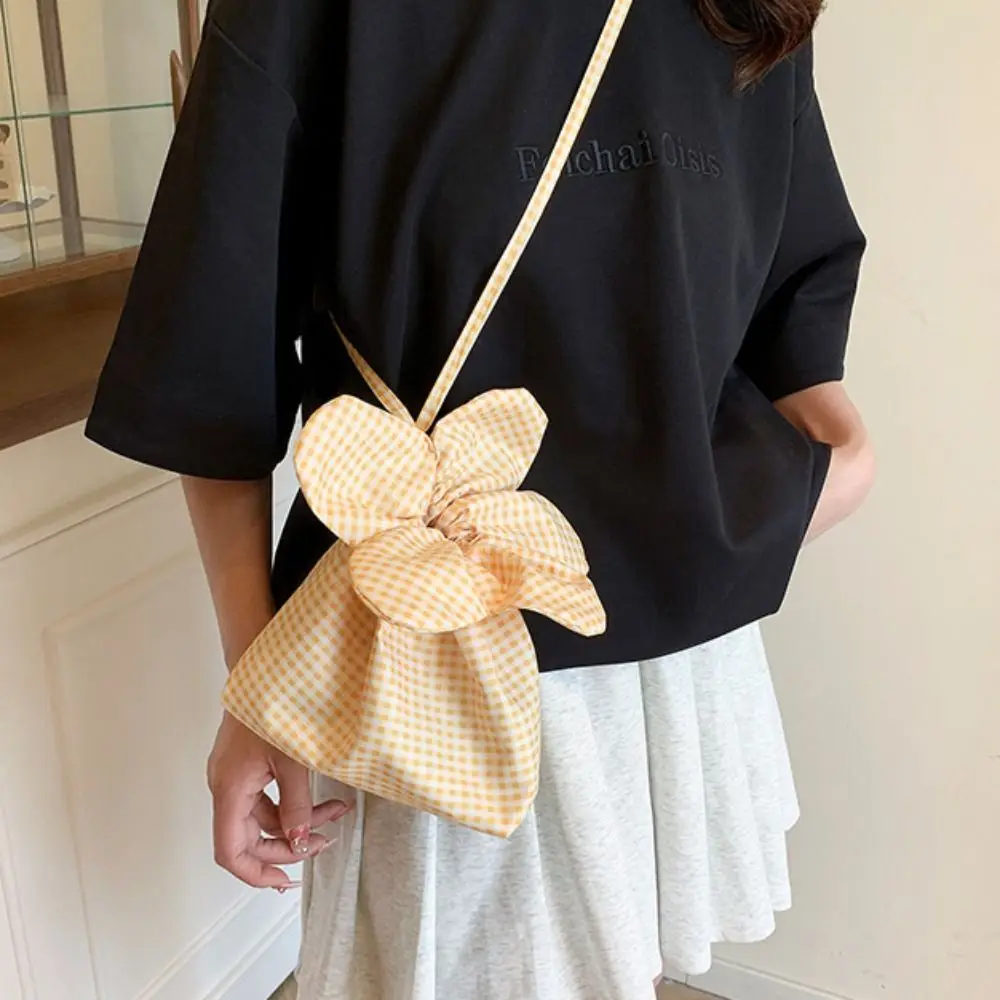

Literary Korean Style Plaid Drawstring Bag Printing Cute Flower Handbag Bundle Pocket Large Capacity Shoulder Bags Student
