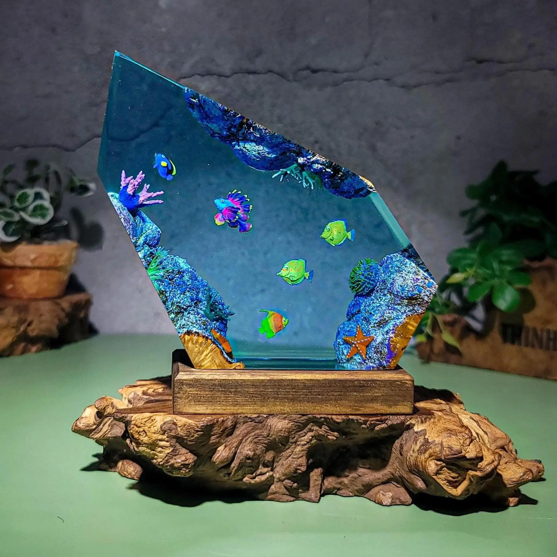 

6X4 Inches Underwater Microscopic World Decorative Piece Ocean Lamp for Home Decoration Artwork Epoxy Resin Festival Gift