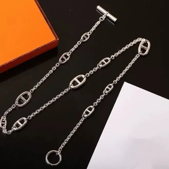 

shoulder chain multi-layer stacked light luxury necklace