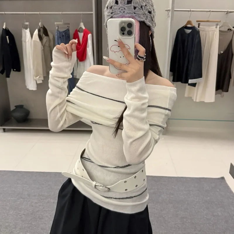 Off-shoulder Striped Slim Sexy Long-sleeve T-shirt Women 2025 Autumn New Streetwear Fashion All-match Knitting Tops