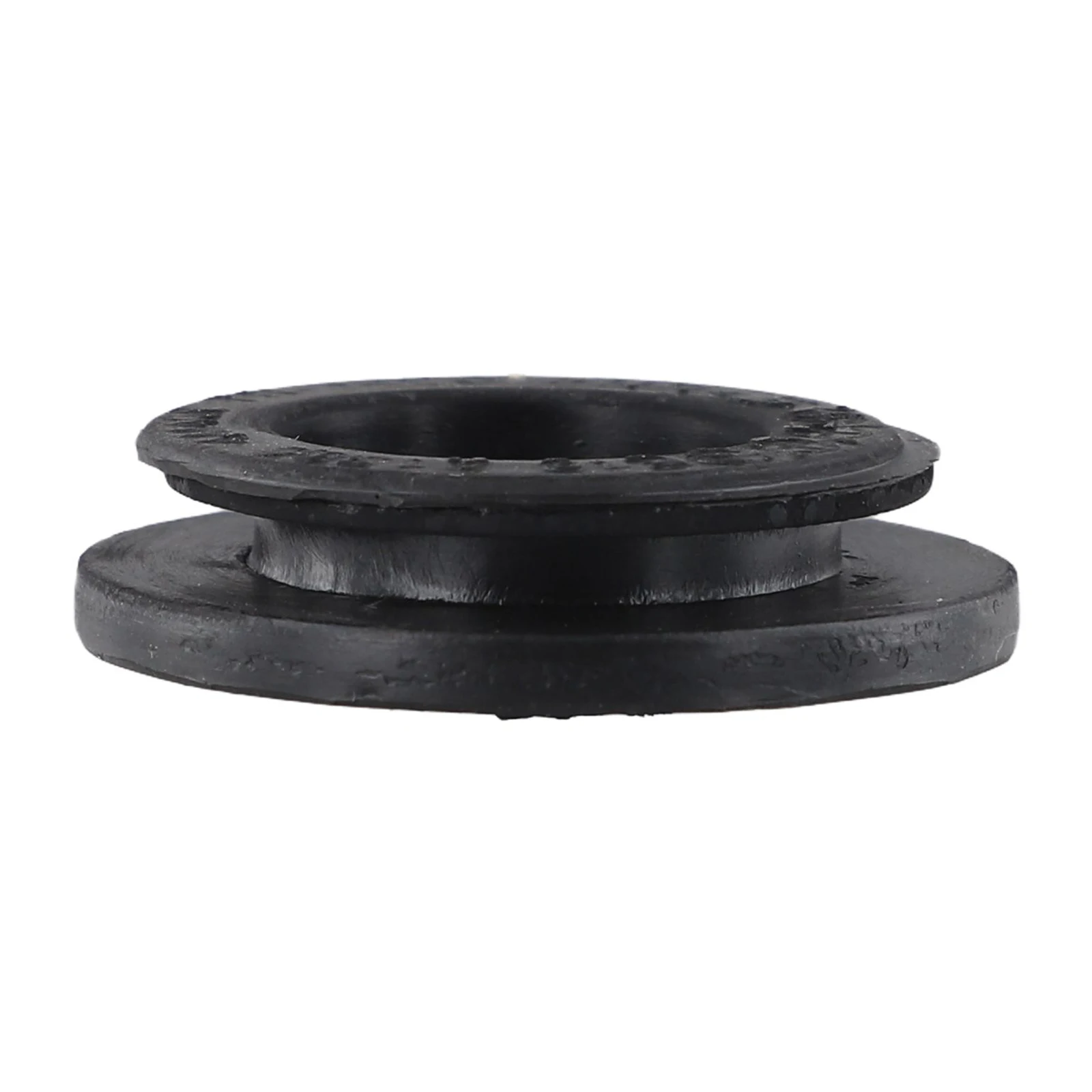 Replace Your Worn Out Radiator Bushing with this Premium Rubber Mount for Nissan XTrail T30 T31 T32 Easy to Install