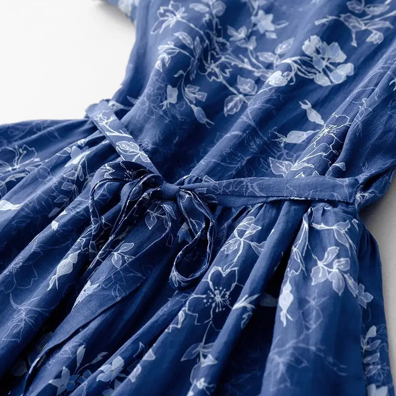 Boho Chic Ramie Sommerkleid Damen 2025 – Luftiges, knielanges, marineblaues Strandkleid mit Blumendruck, Resort Wear G331