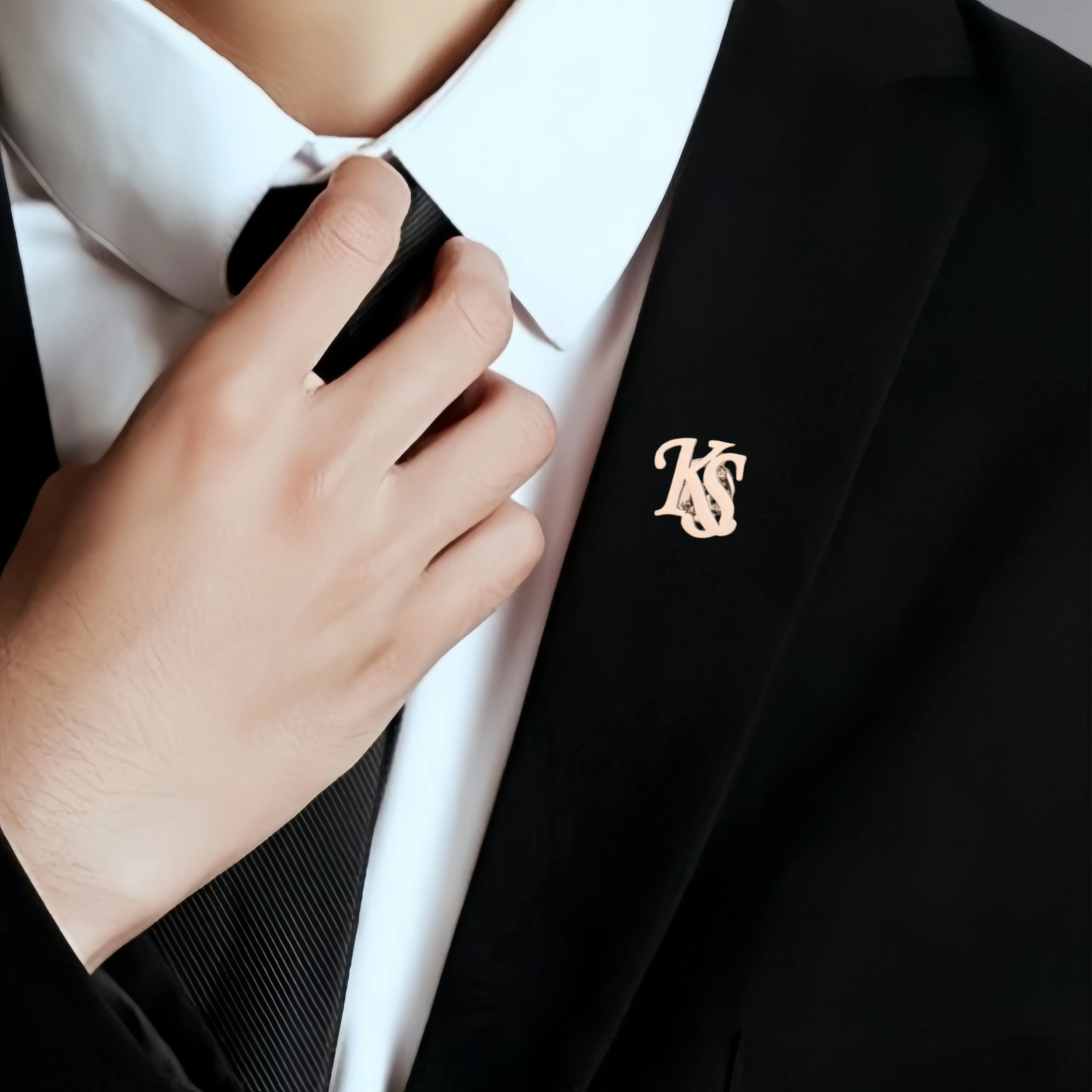 Personalized Initials Jacket Lapel Pin Unique Letter  Men's Stainless Steel Custom Logo Label Brooch   Wedding Best Man Jewelry