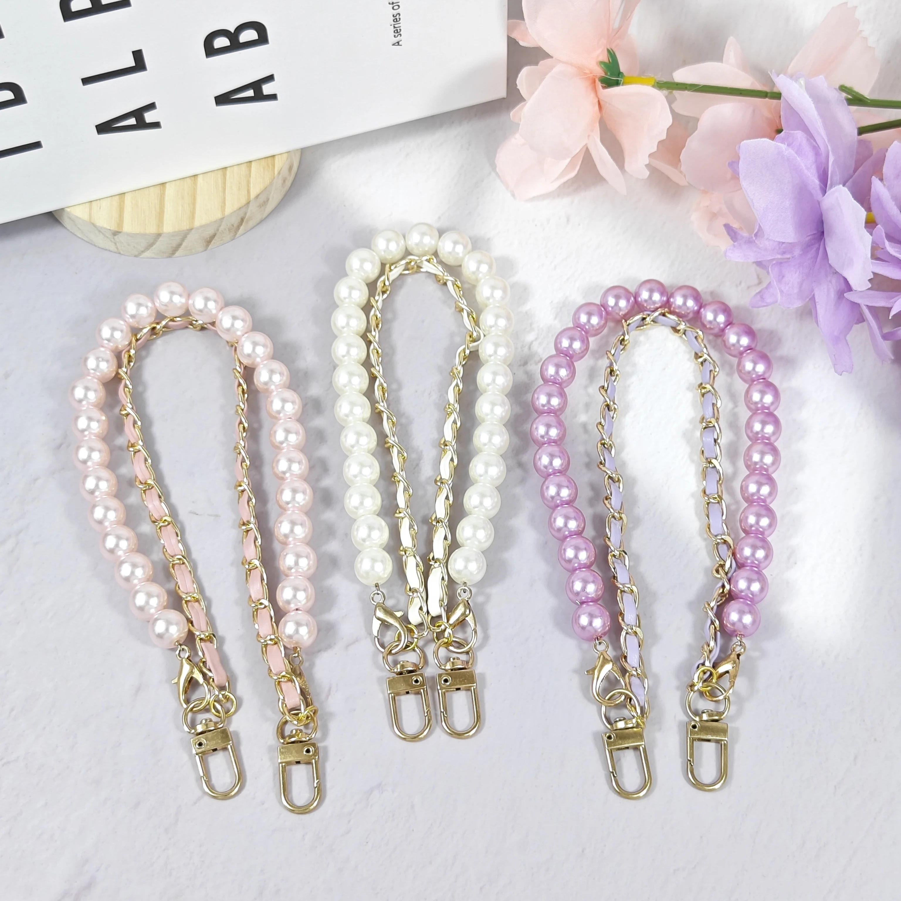 Stylish Pearl Water Cup Handle Portable Tumbler Leather Strap Enhances Your Hydration Accessory