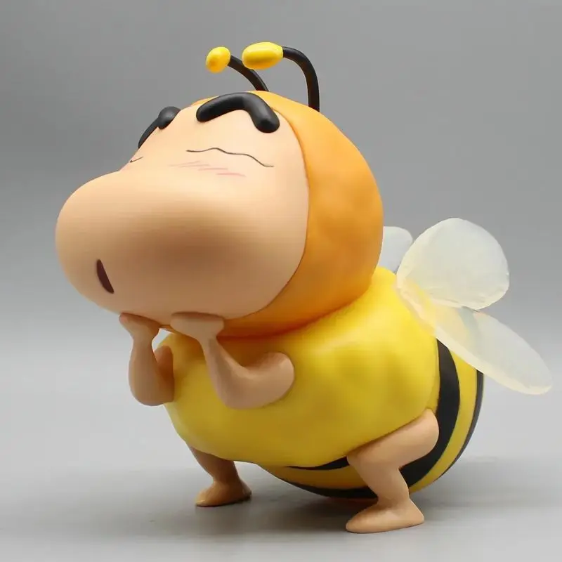 Nowa kredka Shin-Chan Cos Bee Figurka akcji Zabawki Anime Shin Chan Figuras Kawaii Doll Collection Model Gk Statuetka Dekoracja Prezent