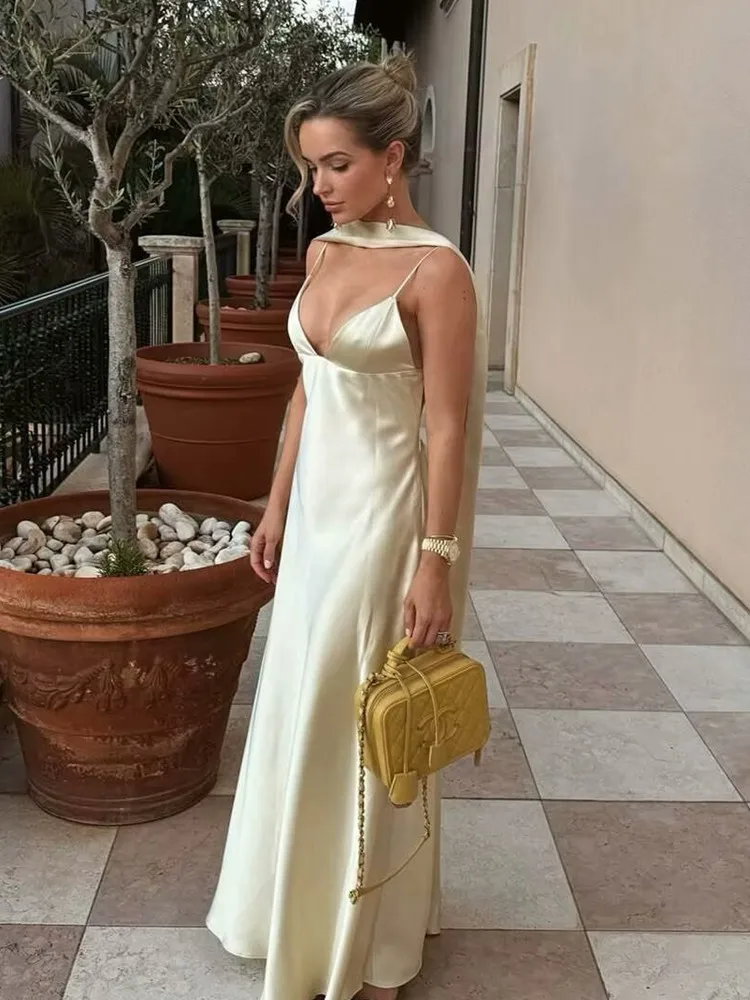 UNIZERA Elegancka damska cienka apaszka satynowa sukienka na ramiączkach, dopasowana, letnia nowość, modny dodatek.