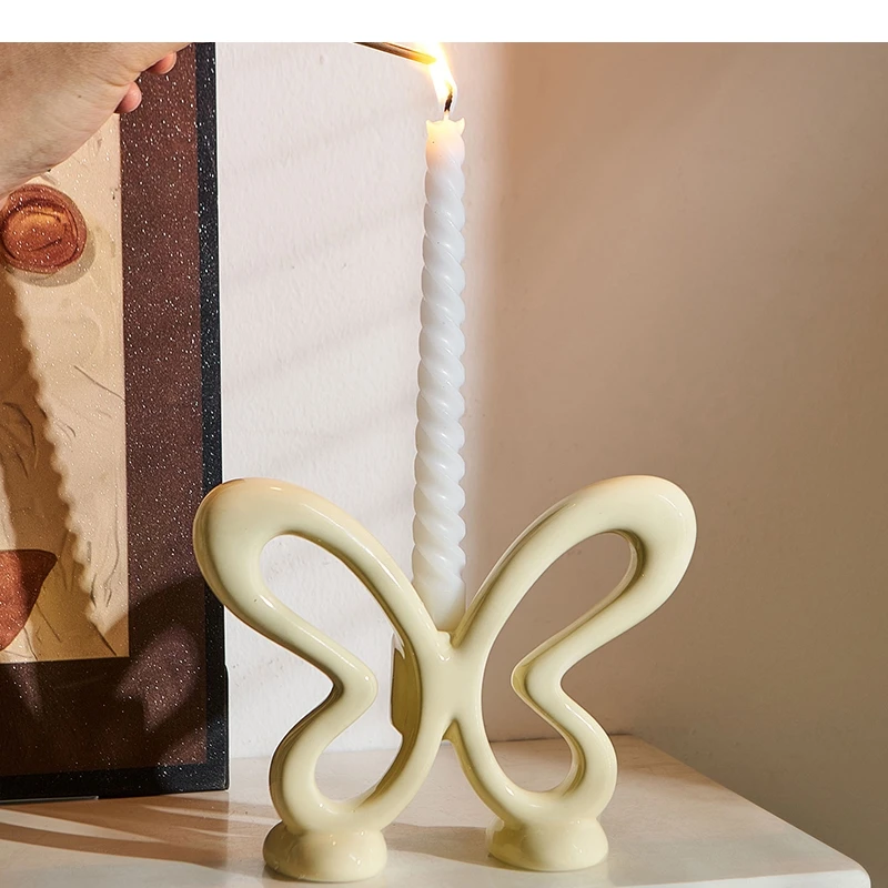 Creative Butterfly Shape Candle Holder Ornaments Ceramic Candlestick Desk Decoration Wax Melt Burner Home Aroma Container