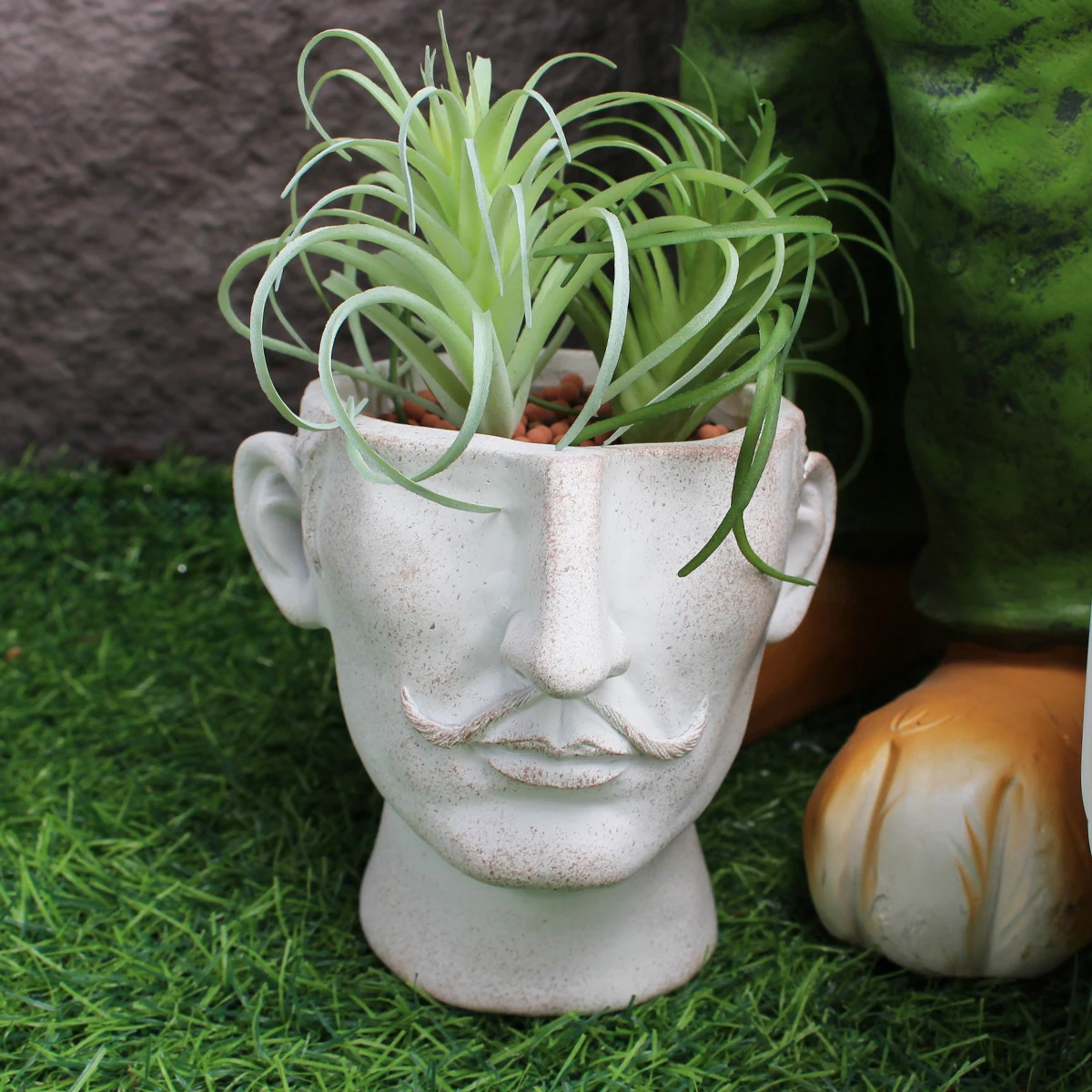 ¡1 maceta de resina facial personalizada con un diseño de bigote juguetón, creación de una nueva casa creativa para plantas verdes! Blanco simple,
