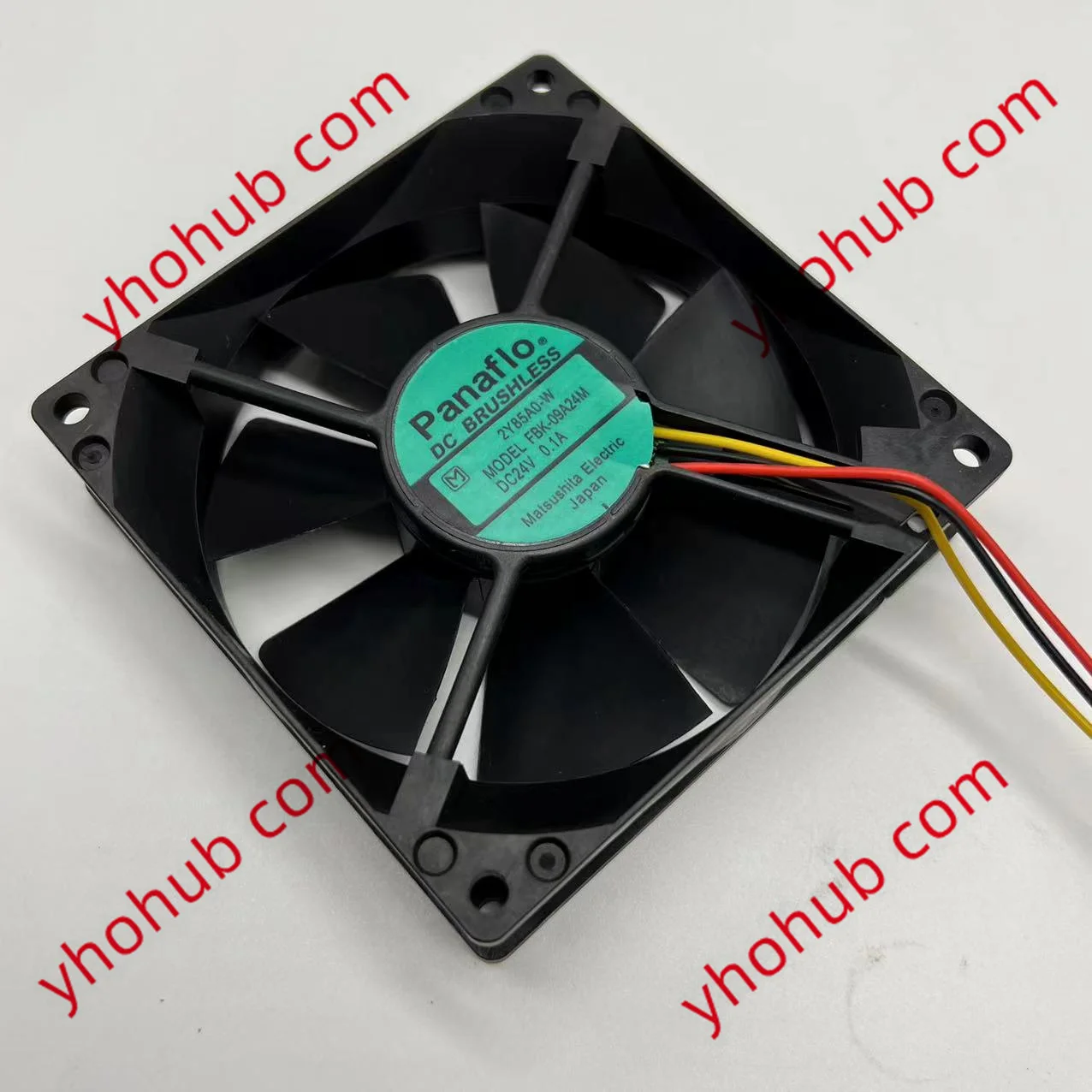 Panaflo FBK-09A24M DC 24V 0.1A 90x90x25mm 3-Wire Server Cooling Fan