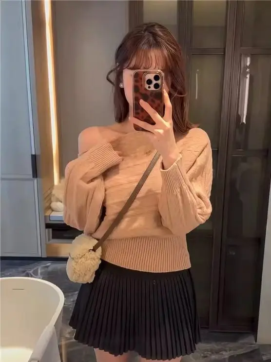 Haut court tricoté rouge pour femme, vêtement d'intérieur, amincissant, torsadé, couche de Base tendance, irt, pour les déplacements, automne et hiver