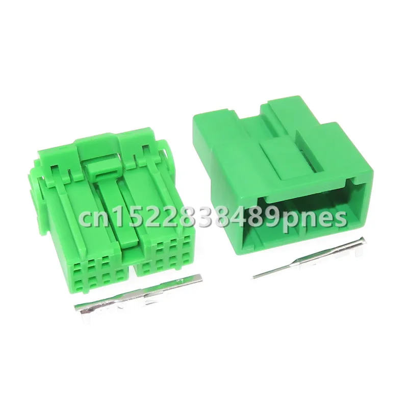 14 Pole Automobile …