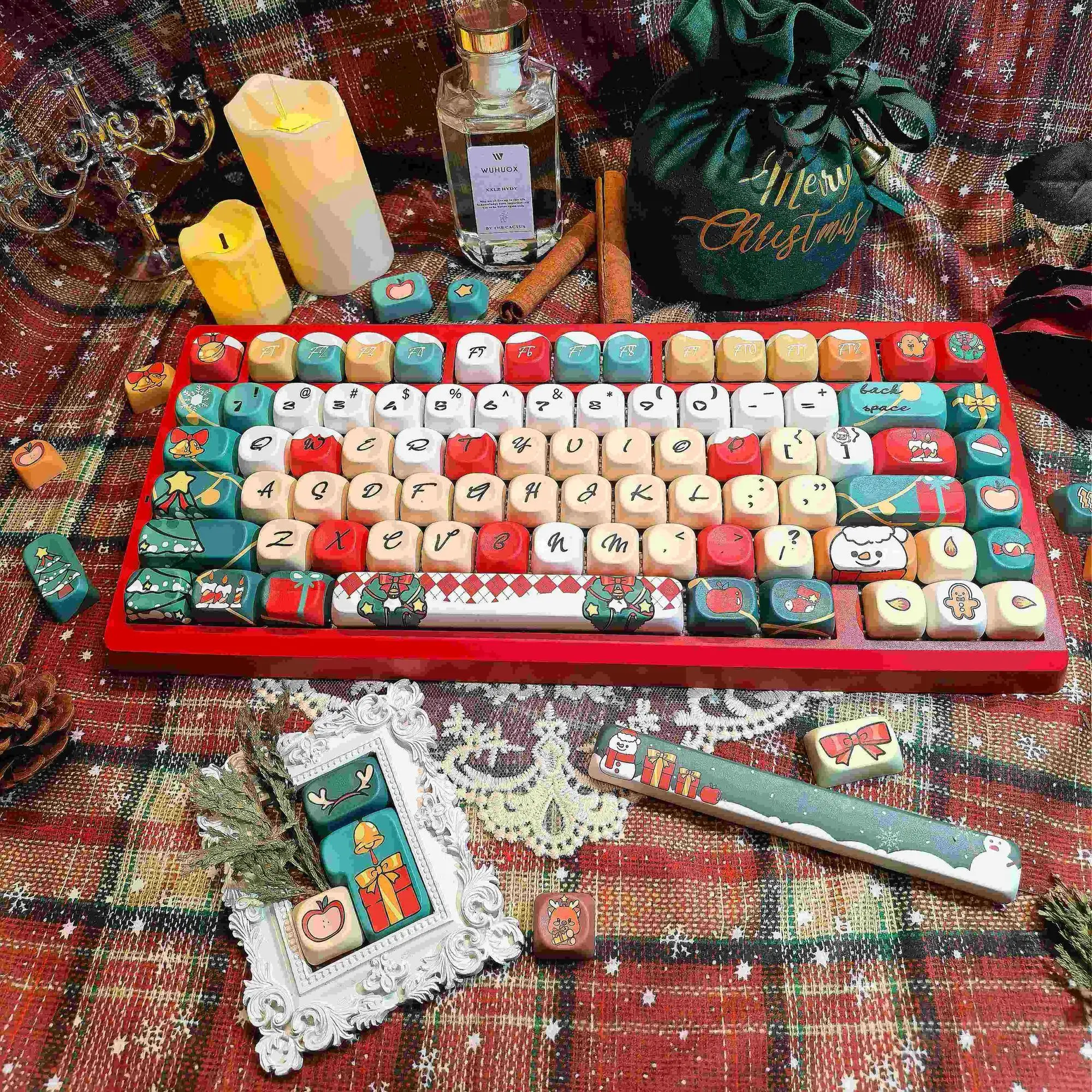 129 Keys Christmas Theme Keys Cute Red Gift Keycaps PBT MOA Profile Keycap Mechanical Keyboard Made68 Mad68 Wooting 60