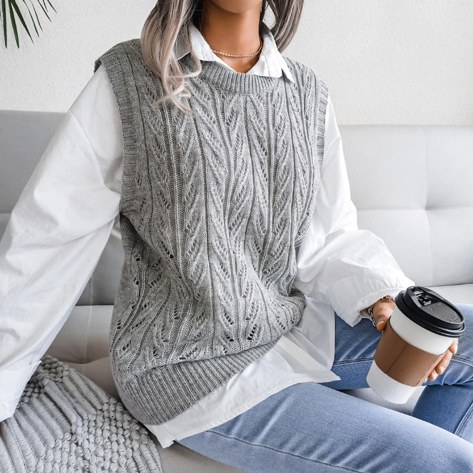 Women Knitted Vest Spring Autumn Vintage Casual Preppy Style Sleeveless Sweater Female Korean Fashion Loose All-Match Waistcoat