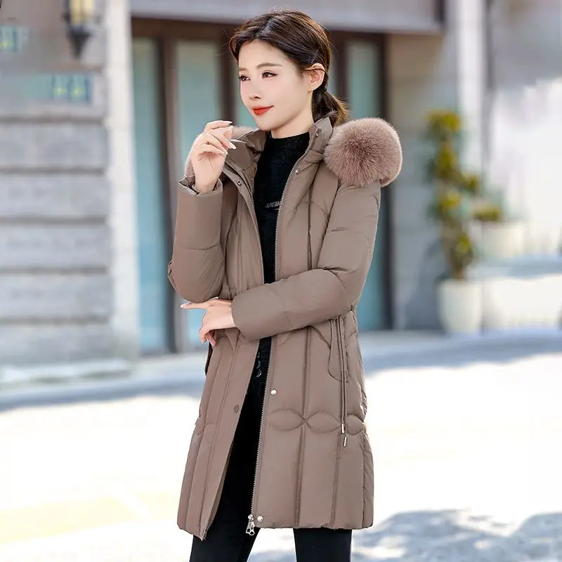 

Winter women's new style long thick cotton jacket waist cinched slim fit medium to long with a fur collar cotton jacket