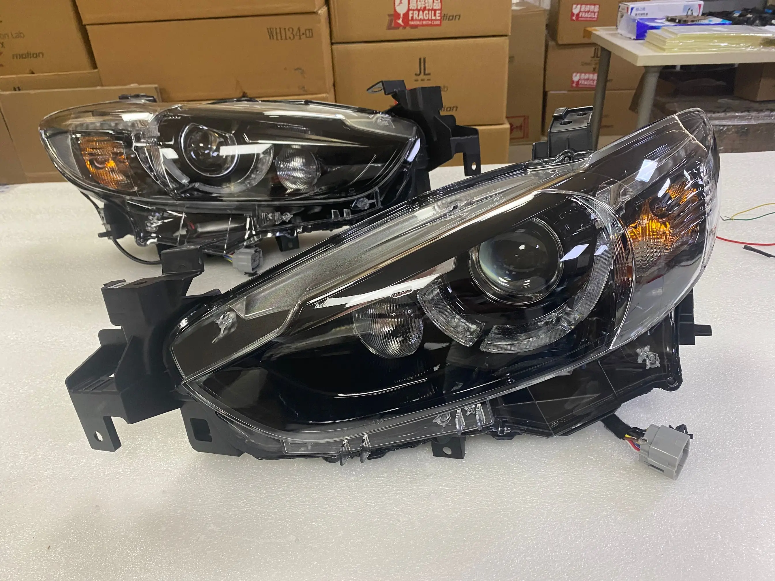 2014-2016 سنة LED مصباح الرأس LED المصابيح الأمامية لمازدا 6 Atenza