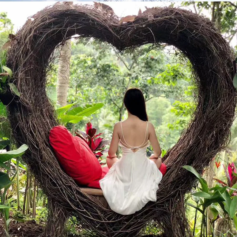 Internet celebrity bird's nest outdoor photo swing creative rattan hanging chair scenic spot hanging shooting props bird's nest