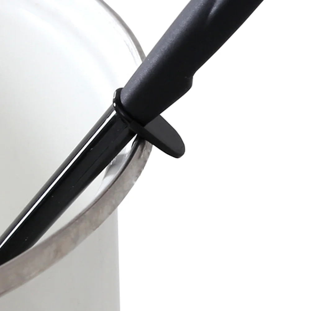 

Hanging Hole Design Long Handle Soup Spoon Food Safe Plastic Cooking Utensil Non Stick Kitchen Gadgets for Daily Use L